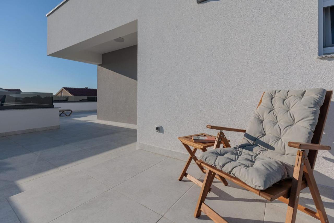 Villa Mara Vrsi Luaran gambar