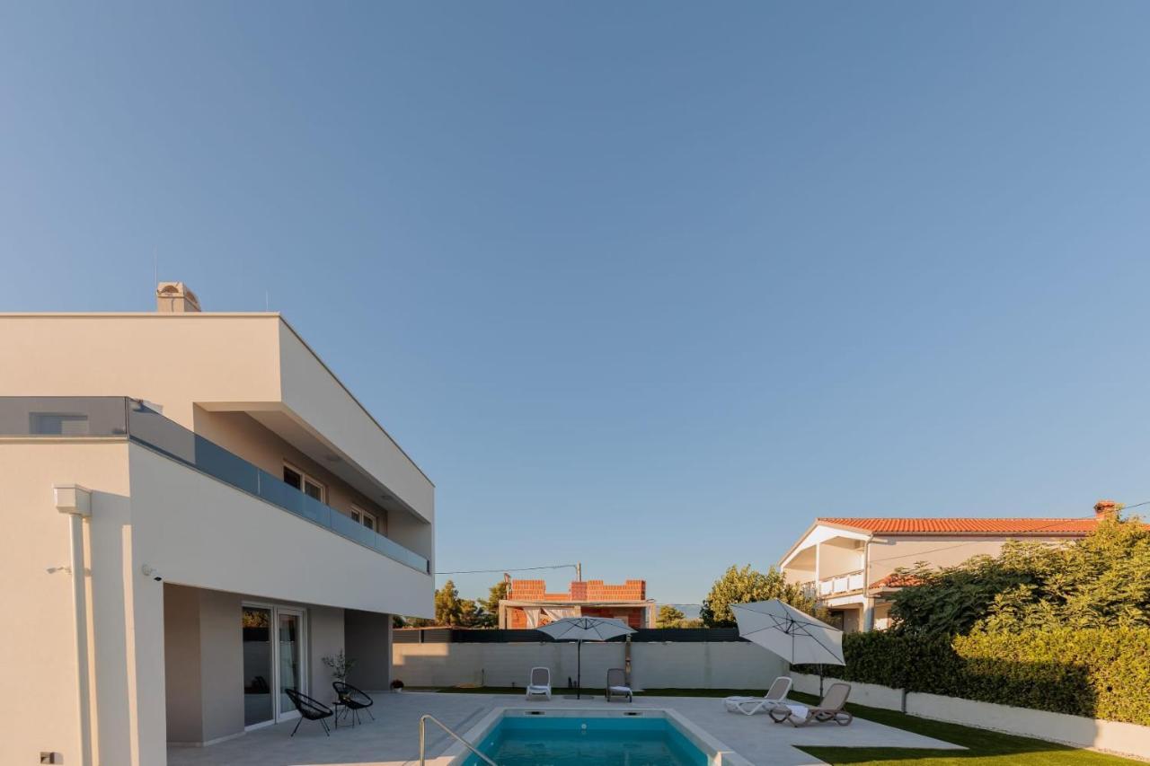 Villa Mara Vrsi Luaran gambar