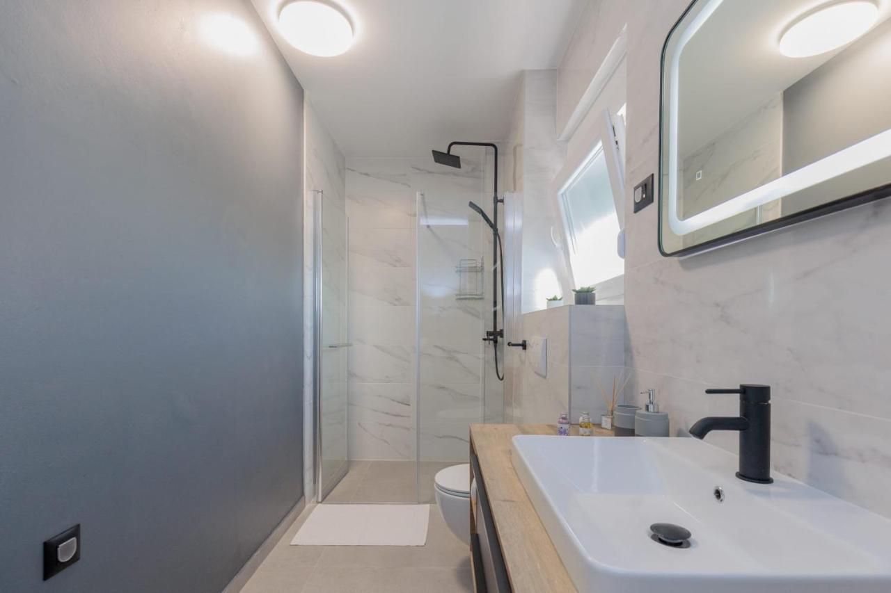 Villa Mara Vrsi Luaran gambar